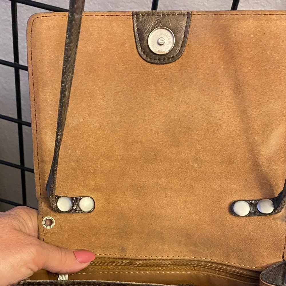 stylish crossbody